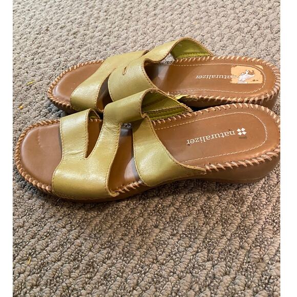 Naturalizer 7 Sandals - Picture 4 of 8